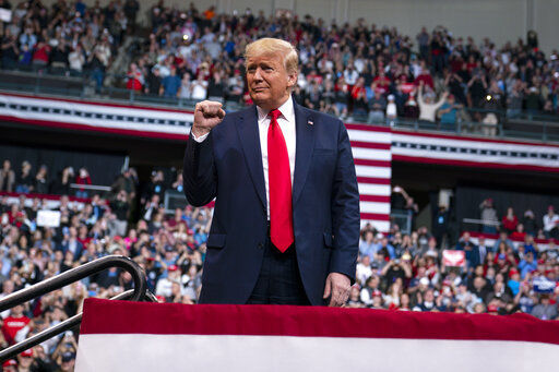 Donald J. Trump (R)